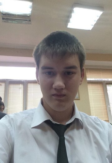 Моя фотография - Влад, 25 из Альметьевск (@vlad102254)
