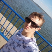 Илья, 20, Чайковский
