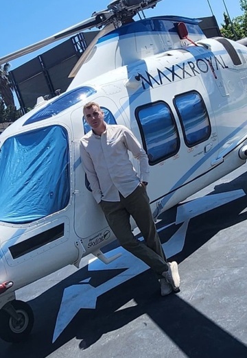 Cihan Ozer (@cihanovell) — my photo № 4