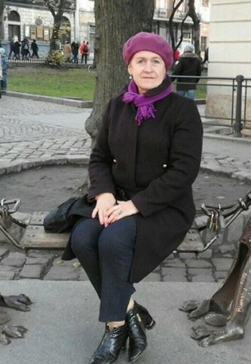 Моя фотография - Людмила, 66 из Нововолынск (@annamakarchuk16)
