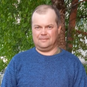 Евгений Ларионов, 49, Боровичи
