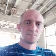 Олег, 44, Зеленогорск (Красноярский край)
