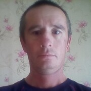 Александр Туров, 48, Шаркан