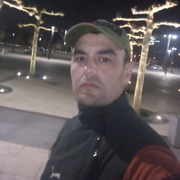 Умед, 33, Гиагинская