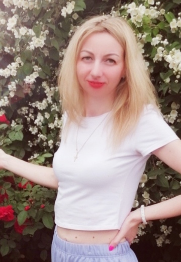 La mia foto - Anastasiya, 33 di Lipeck (@anastasiya211725)