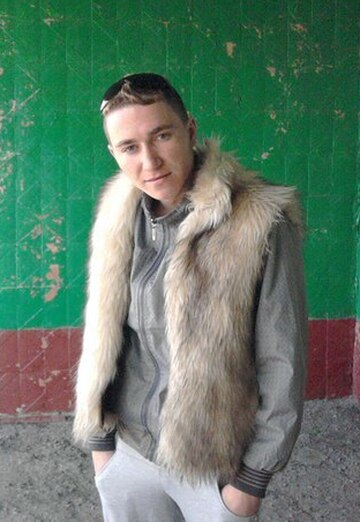 Моя фотография - Дмитрий, 33 из Брянка (@dmitriy107454)