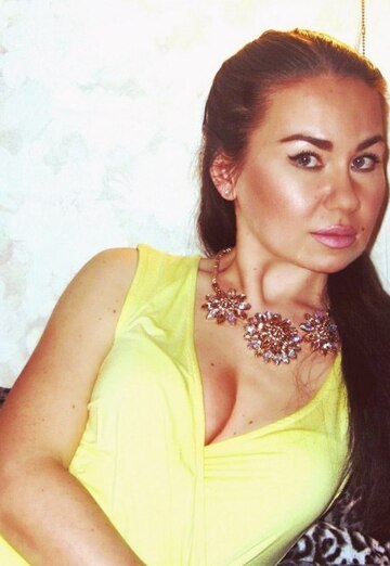 Minha foto - Adelina, 37 de Kirovo-Chepetsk (@adelina1334)