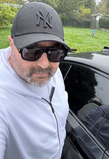 Mik (@mik1937) — my photo № 1