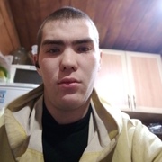 Александр, 21, Соликамск