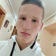 Егор, 28, Карпинск