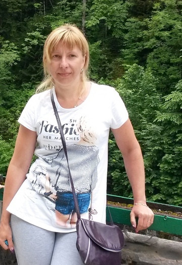 Моя фотография - Таня, 42 из Астрахань (@tanya53947)