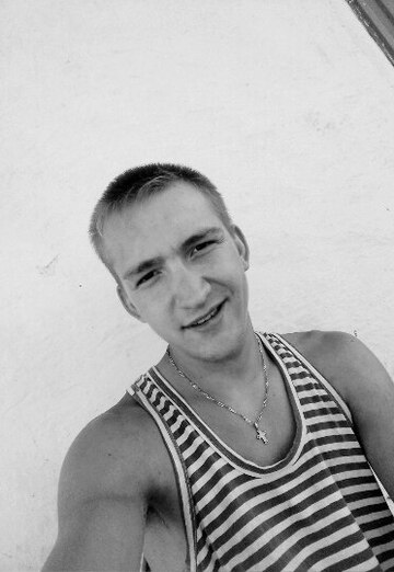 Моя фотография - Дмитрий, 26 из Кувандык (@dmitriy214419)
