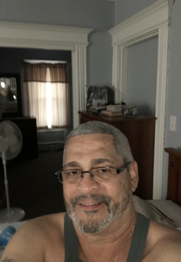 Mi foto- Tomas Ortiz, 68 de Hartford (@tomasortiz)