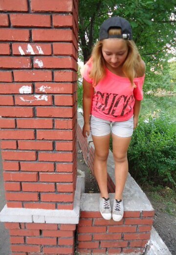 Моя фотография - Евгения, 24 из Мирноград (@evgeniya26615)
