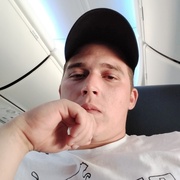 Дмитрий, 22, Илек