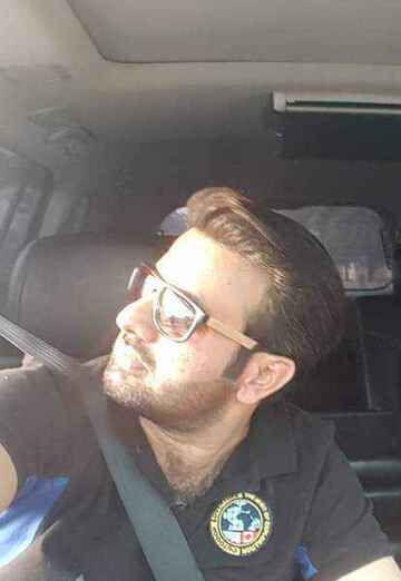 La mia foto - Yasir, 32 di Islamabad (@yasir204)