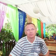 Виктор, 56, Александровск