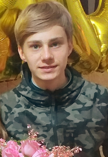 Моя фотография - Grigorii, 21 из Конельяно (@grigorii278)