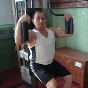 Валерий, 64, Баево