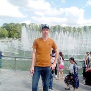 Андрей, 30, Щербинка