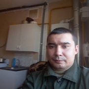 Евгений, 32, Бежецк