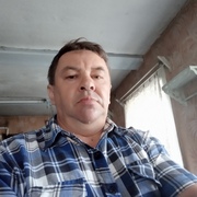 Юрий, 60, Белев