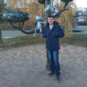 Денис, 29, Фролово