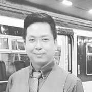 Khun Kyi 33 года (Скорпион) Лондон