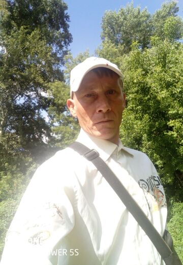 Моя фотография - Денис Сахаров, 42 из Кушнаренково (@denissaharov2)