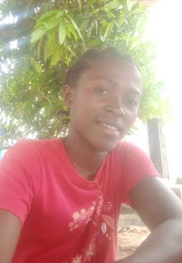 La mia foto - Yuriana ayissi, 27 di Yaoundé (@yurianaayissi)