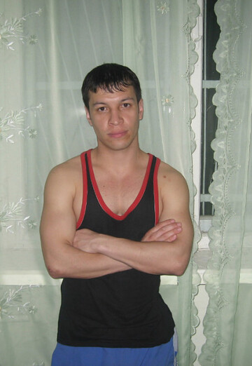 Моя фотография - Ixtiyor, 37 из Алмалык (@ixtiyor178)