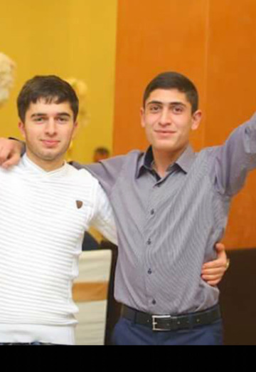 Ma photo - Khatchik, 27 de Erevan (@hachik152)
