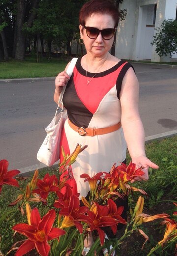 Lara (@larisa4950) — my photo № 1