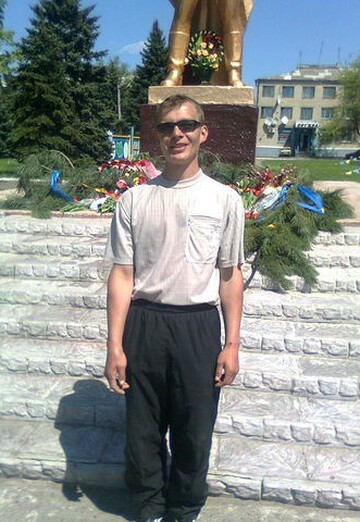 Моя фотография - Алексей, 41 из Александровка (@aleksey7364805)