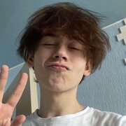Даня, 21, Санкт-Петербург