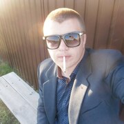 Виталий, 25, Таловая