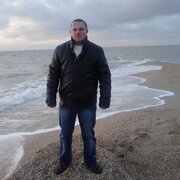 Евгений, 31, Ейск