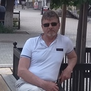 Валерий, 63, Копейск