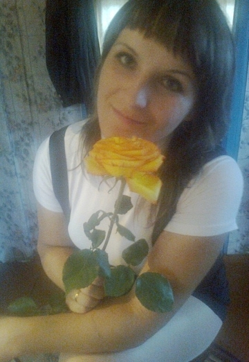 La mia foto - Yulya, 35 di Tajšet (@ulya37364)