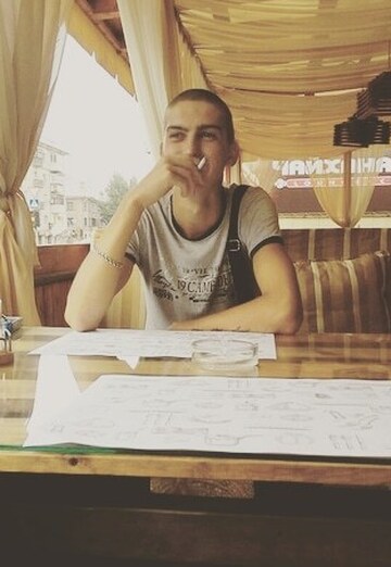 Моя фотография - Паша, 25 из Луганск (@pasha32045)