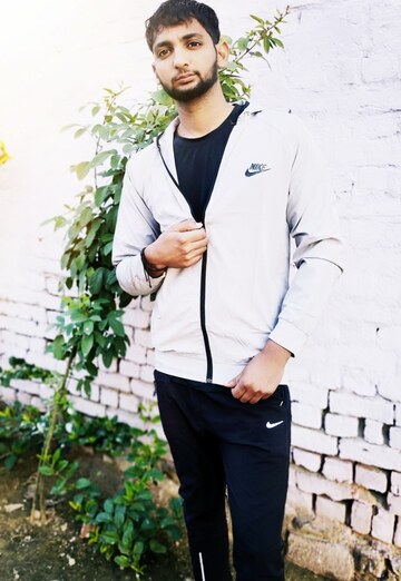 Rahul (@rahul1788) — my photo № 1
