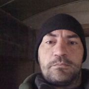 Денис, 36, Майский