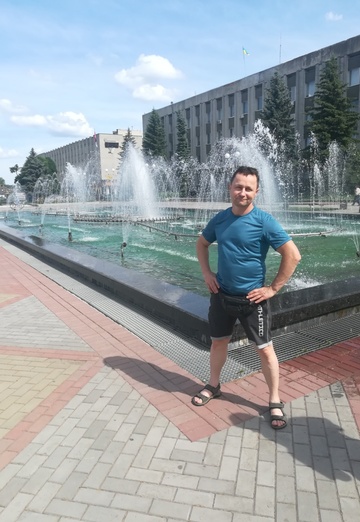 Моя фотография - Юрий, 45 из Черкассы (@uriy140187)