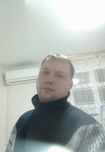 Моя фотография - Валерий, 42 из Воронеж (@luchsheeimyanasvete6836)