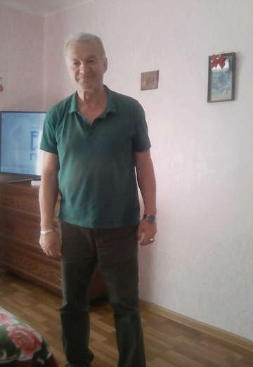 Моя фотография - Эдуард, 70 из Симферополь (@eduard40847)