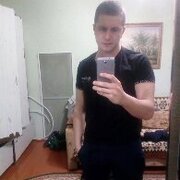 Дмитрий, 27, Рошаль