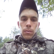 Максим, 32, Красновишерск