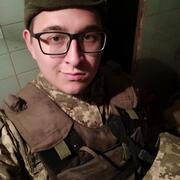 Виктор 22 года (Козерог) хочет познакомиться в Рубежном