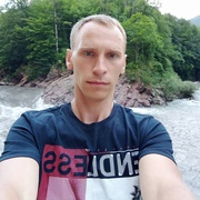 Андрей, 35, Каменномостский