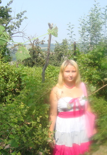 Моя фотография - Таня, 31 из Нижневартовск (@tanya8250)